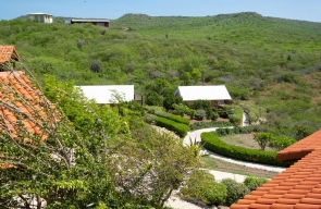 The Natural Curacao Bungalow Uitzicht